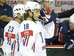 Дамьян Дерварич (слева, #23) и Грегор Полончич (справа, #18) в матче Словения—США на чемпионате мира 2008