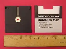 2,8″ дискета от Smith Corona[англ.]