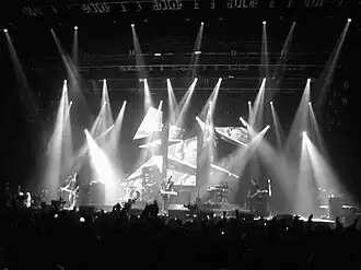 На сцене Уэмбли в 2007 году