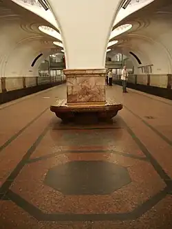 Колонны (2010)