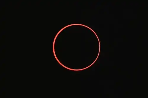 Затмение на Гуаме в 16:56 (UTC+10)