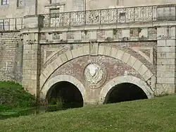 Источник Барс в замке Вандёвр-сюр-Барс.