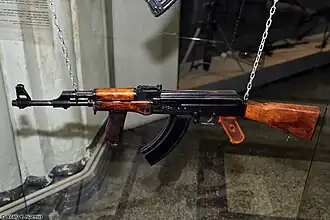 Автомат Калашникова образца 1950&nbsp;года&nbsp;в ВИМАИВиВС