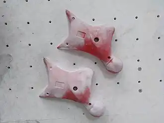 Стартовые зацепы для лазания на скорость