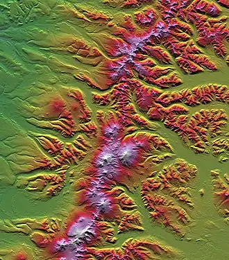 Рельефный космический снимок с выделением высот по цвету