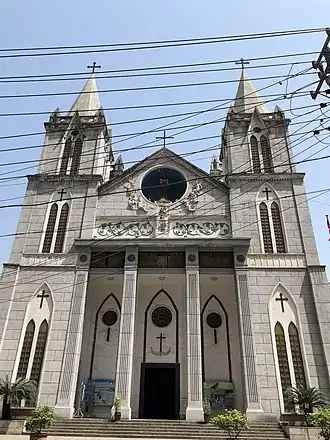 Церковь в Ичане, Китай