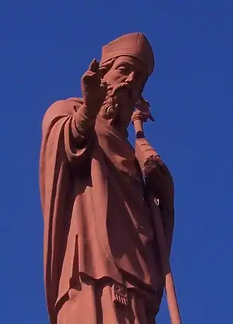 Евхерий Лионский (памятник в Бомон-де-Пертюи)