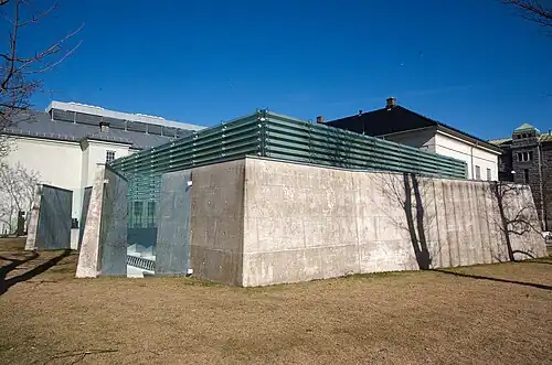 Национальный музей искусства, архитектуры и дизайна в Осло, 2002 г.