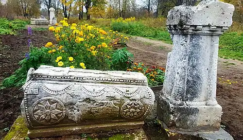 Памятник купцам Светогоровым