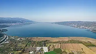 Аэрофотосъёмка Сапанджи со стороны Адапазары осенью 2021 года