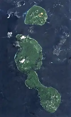 Спутниковый снимок группы островов Табар с севера на юг, острова: Симбери, Татау и Табар.