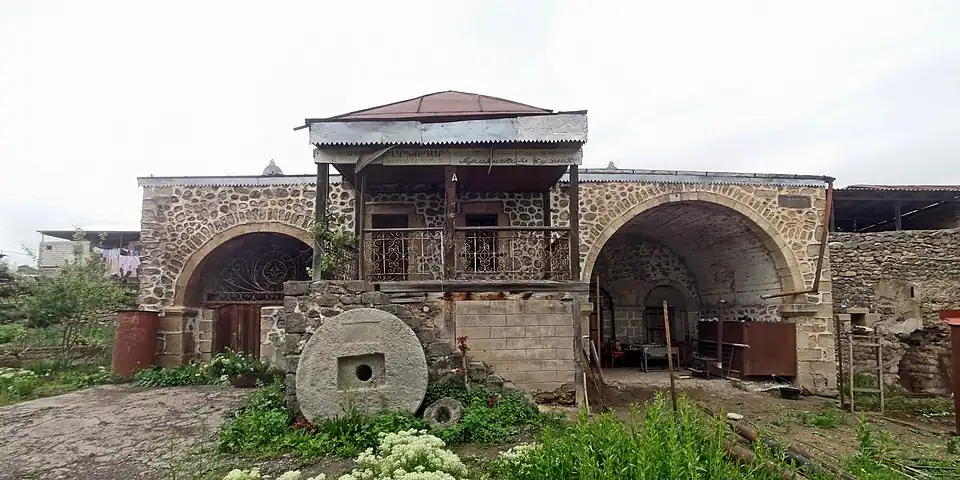 Дом Мелика Бархударяна (XVIII век)