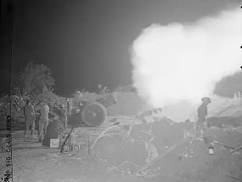 7,2-дюймовая гаубица в Ondaw, Бирма. 1945 год.