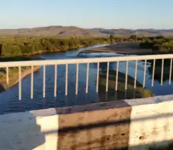 Река Темник и мост через неё в Селенгинском районе