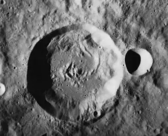 Снимок с борта Аполлона-16.