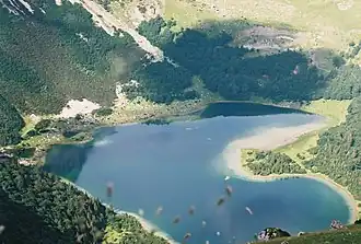 Вид на озеро