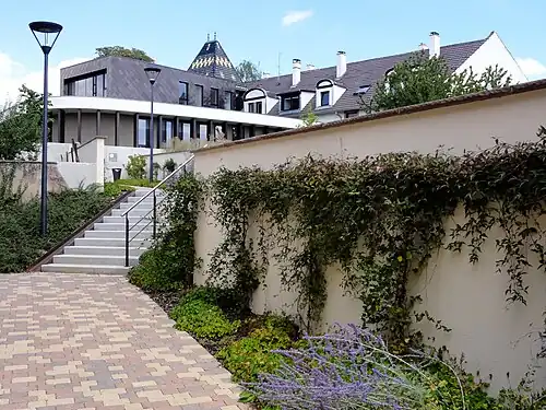 Клевер — дом бытовых услуг