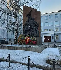 Памятник студентам и преподавателям, погибшим в годы Великой Отечественной войны