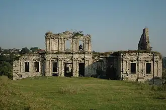 Остатки дворцового корпуса