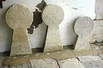 Баскские дискообразные стелы