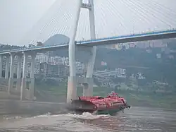 Судно «Метеор» на реке Янцзы в Китае, 2009 год.