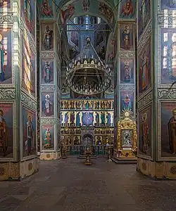 Иверский собор: внутреннее пространство