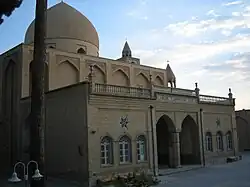 Главный фасад.