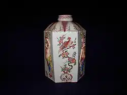 «Ваза дю Пакье». Вена. 1725