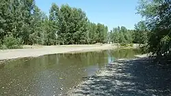 Очень мелкий брод через Большой Ик