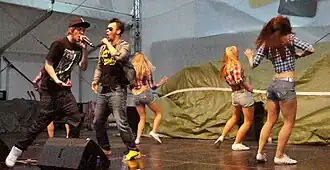 Обложка сингла Trackshittaz «Woki Mit Deim Popo» (2012)