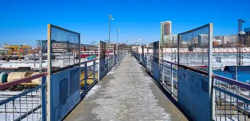 Переходной мост