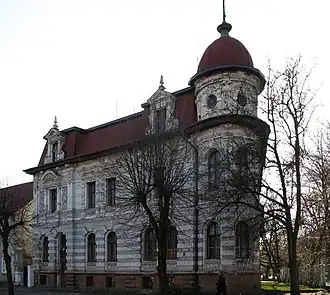 Здание Дома "Искорка"