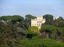 Вилла Селимонтана в Риме.