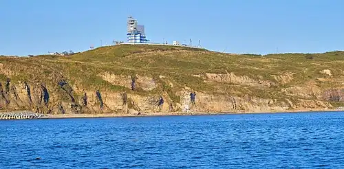 Здание Центра управления движением судов в порту Владивосток на полуострове Назимова