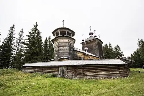 Вид с запада