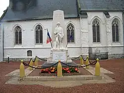 Памятник павшим воинам