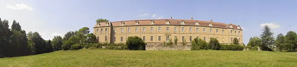 Замок целестинцев