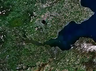 Спутниковый снимок залива