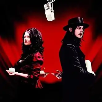 Обложка альбома The White Stripes «Get Behind Me Satan» (2005)