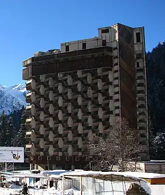 Спальный корпус гостиницы в 2007 году