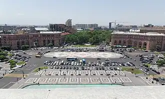 Общий вид площади c здания исторического музея