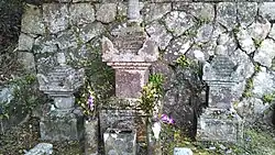 Могила Ёсинаги Оучи, кладбище Кавабата Козандзи, Чофу, Симоносеки, префектура Ямагути